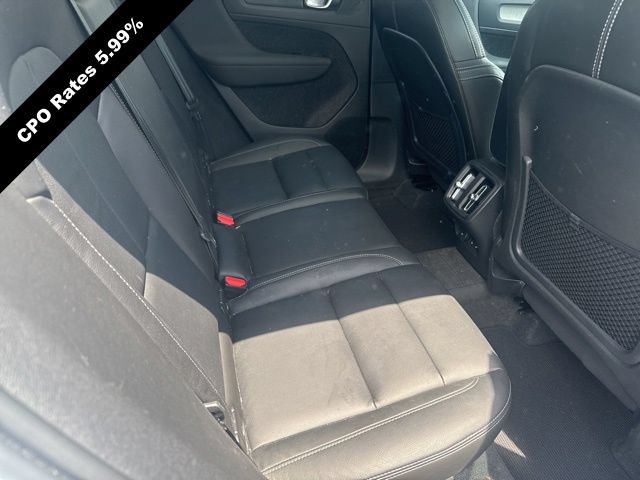 Certified 2024 Volvo XC40 B5 Plus w/ Climate Package AWD/4WD image 6