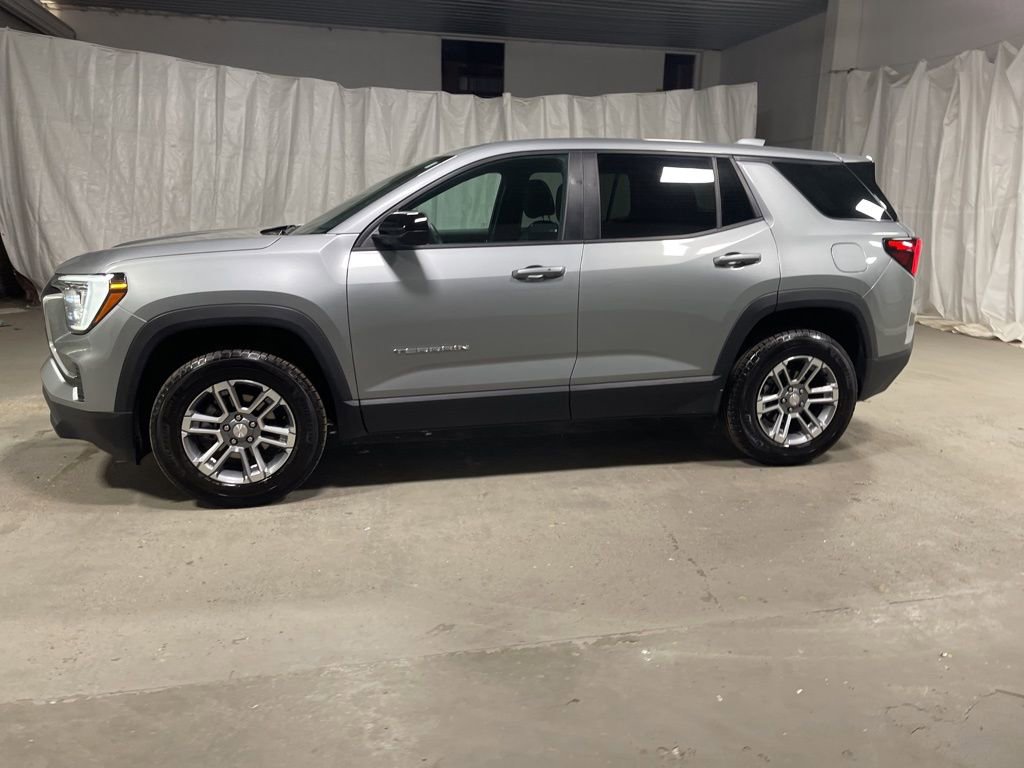 Used 2026 GMC Terrain Elevation FWD image 4