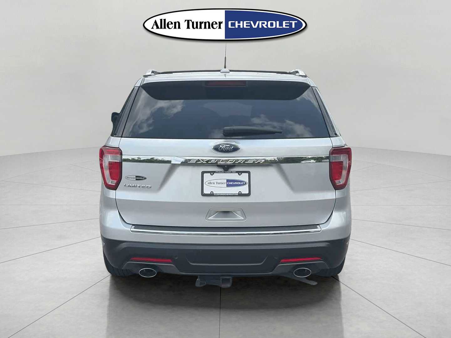 Used 2018 Ford Explorer Limited FWD image 5