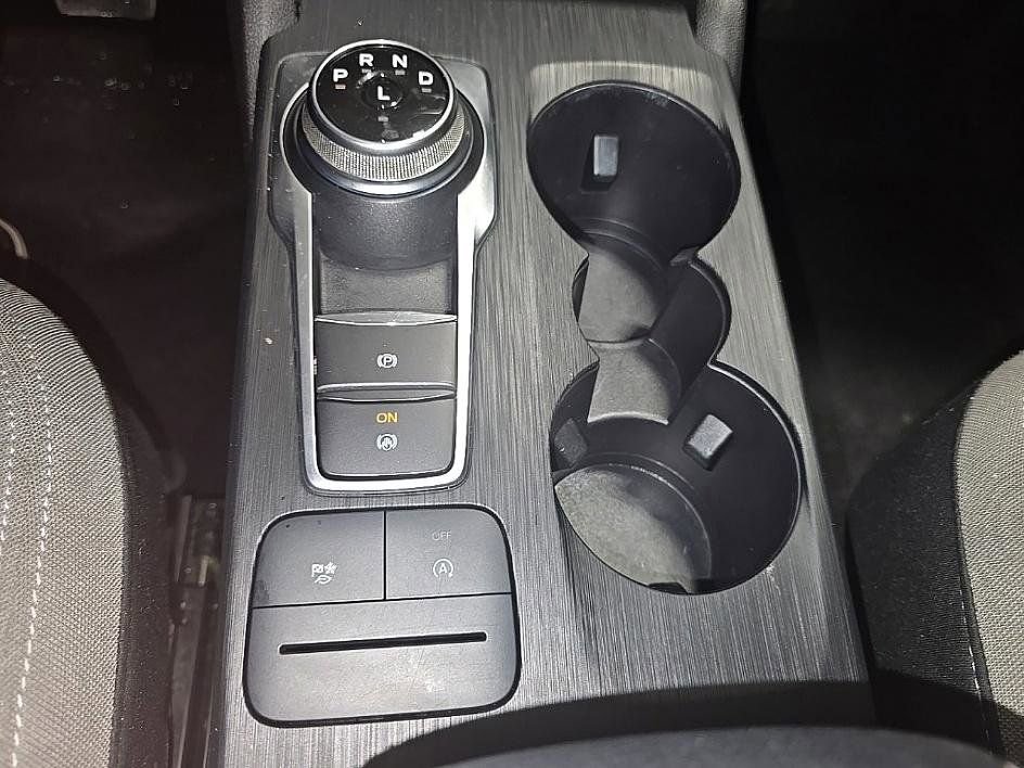 Used 2022 Ford Escape SE w/ Convenience Package image 24