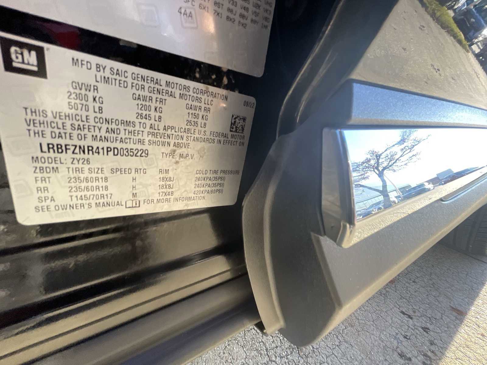 Certified 2023 Buick Envision Essence image 33