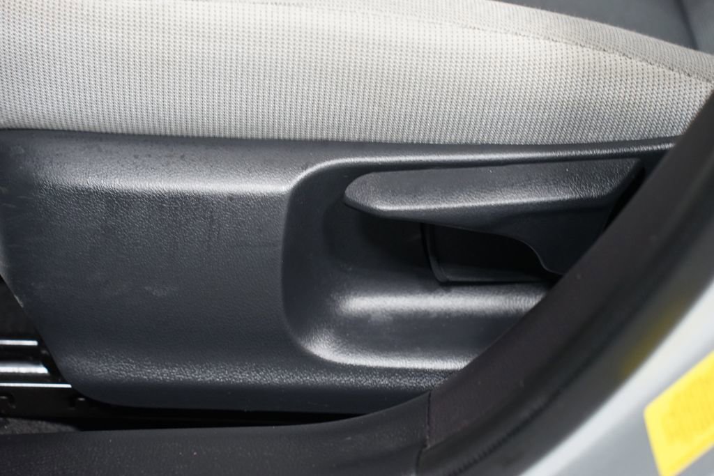 Certified 2025 Toyota Corolla LE image 30