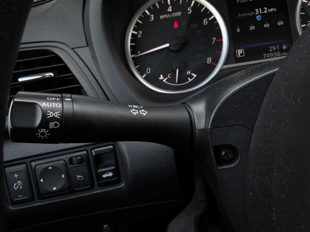 Used 2019 Nissan Sentra S FWD image 28
