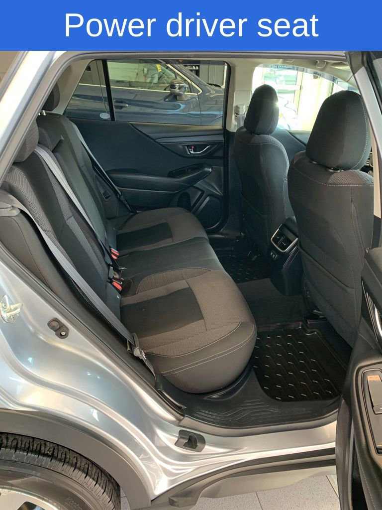 Used 2022 Subaru Outback Premium image 11