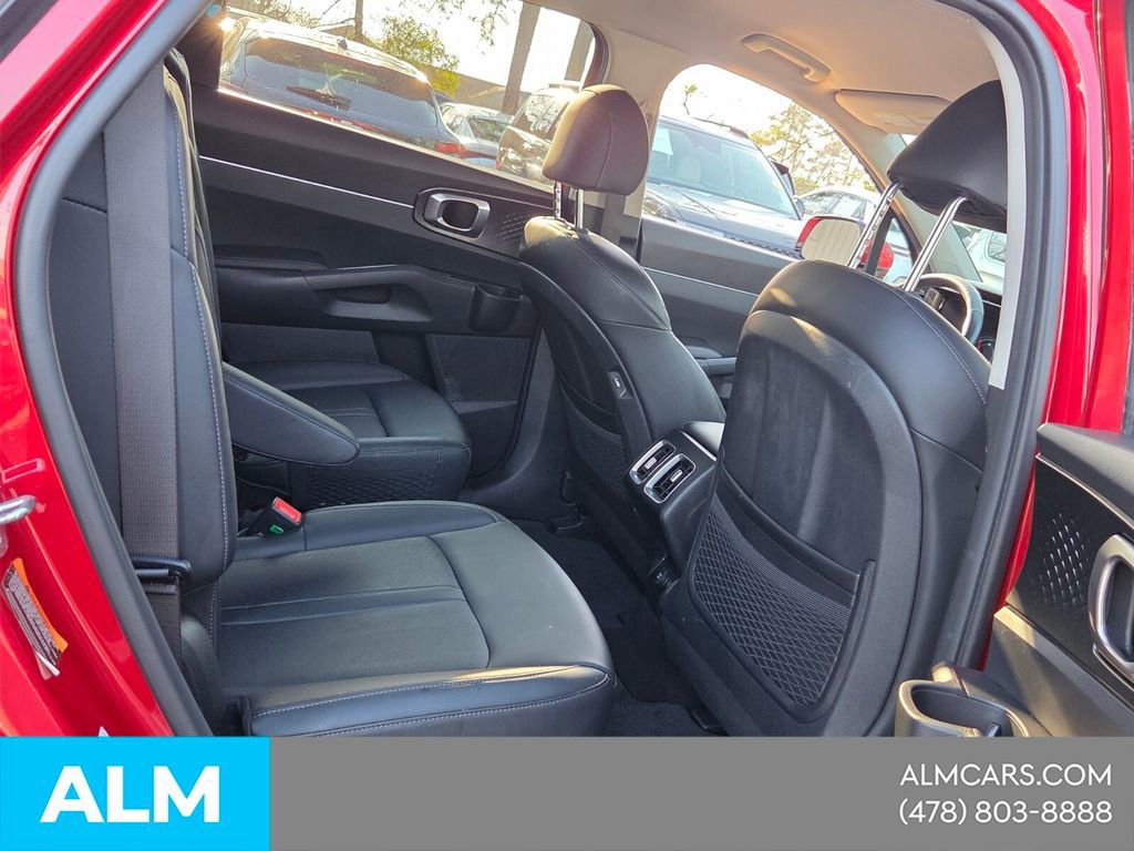 Used 2021 Kia Sorento S FWD image 18