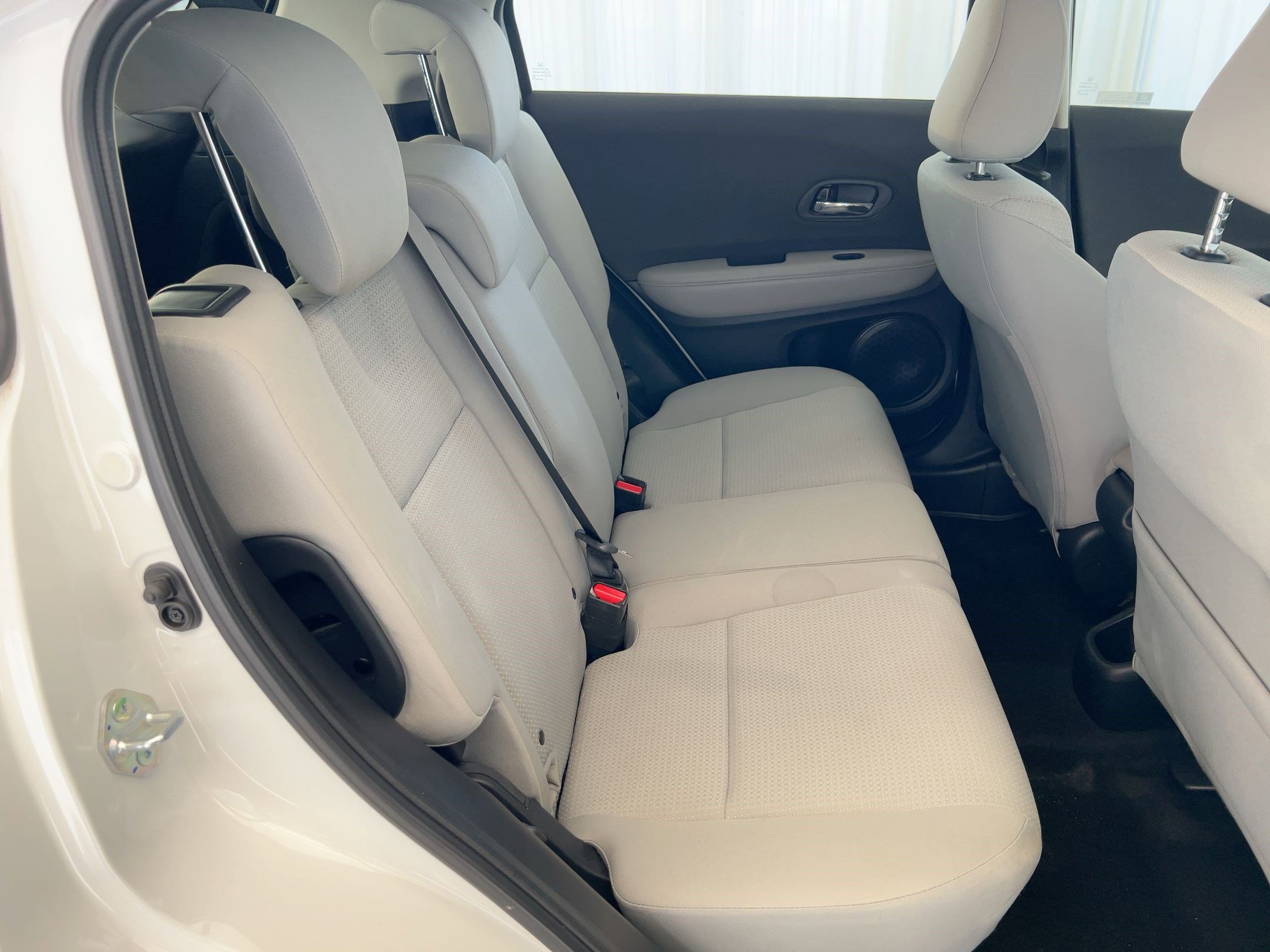 Used 2022 Honda HR-V LX image 27