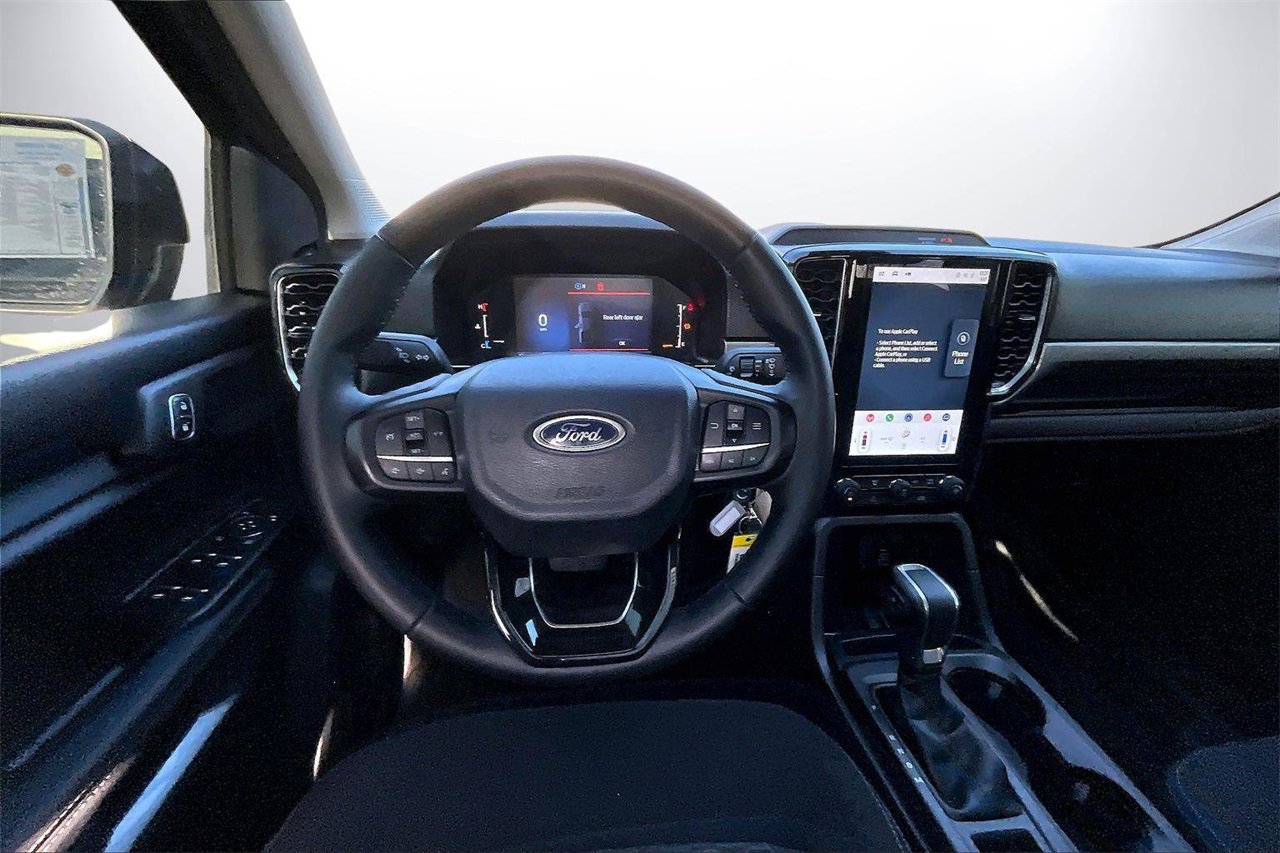 Used 2024 Ford Ranger XLT w/ Trailer Tow Package image 11