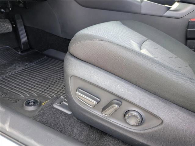 New 2025 Toyota RAV4 XLE image 4