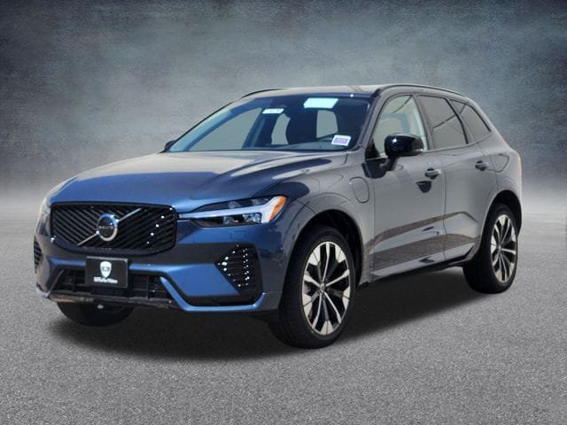 New 2026 Volvo XC60 T8 Plus w/ Climate Package AWD/4WD image 3