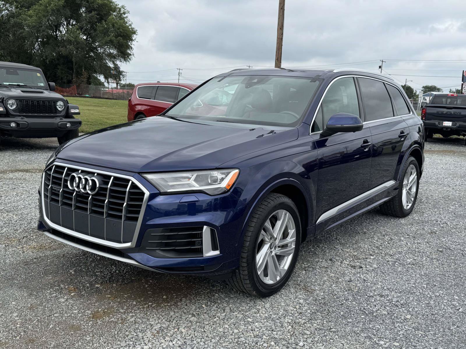 Used 2020 Audi Q7 3.0T Premium Plus AWD/4WD image 24