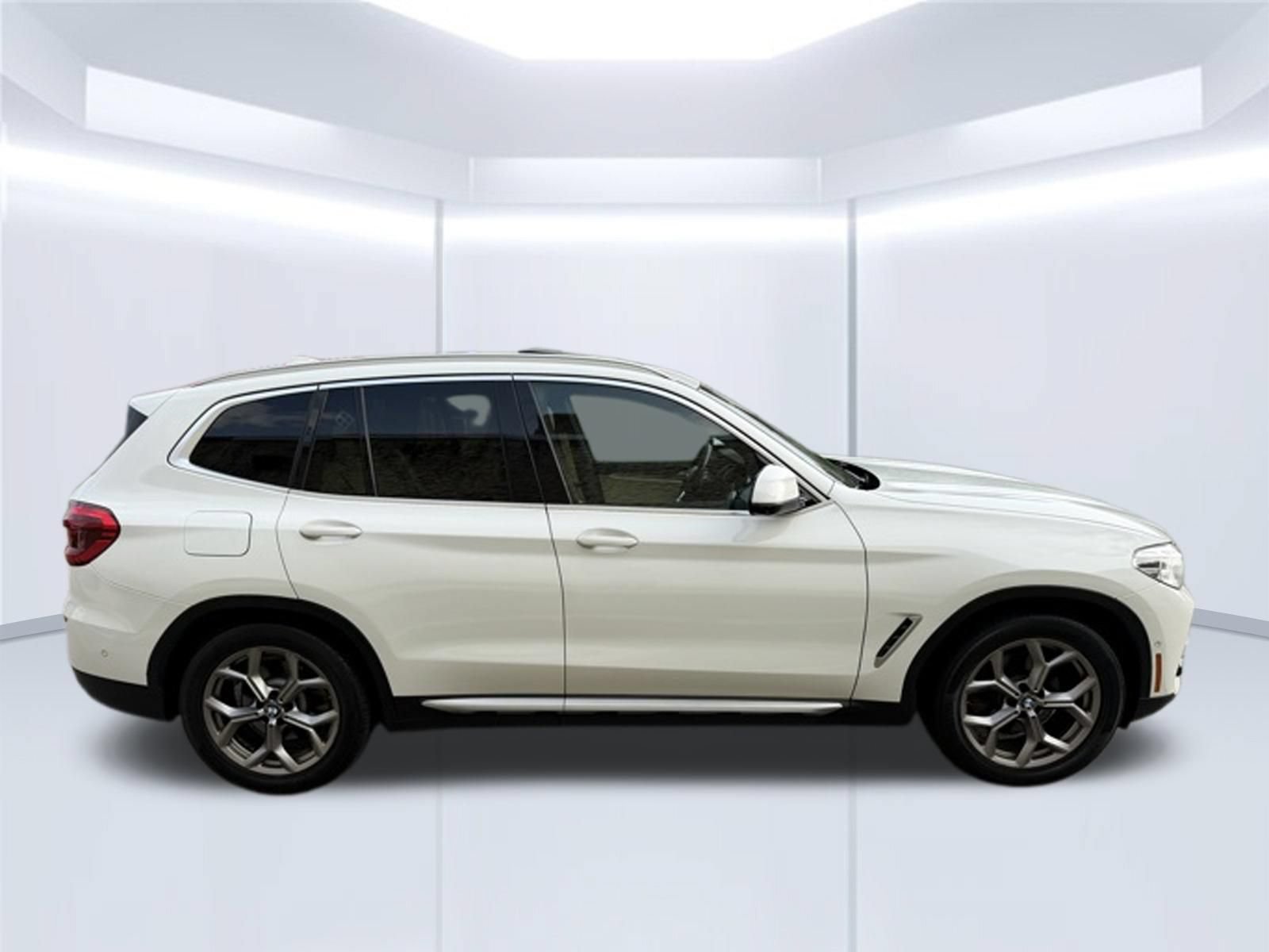 Used 2021 BMW X3 xDrive30i w/ Executive Package AWD/4WD image 4