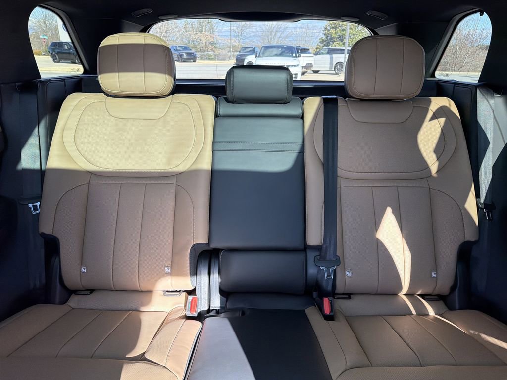 New 2026 Land Rover Range Rover Sport Dynamic SE image 27