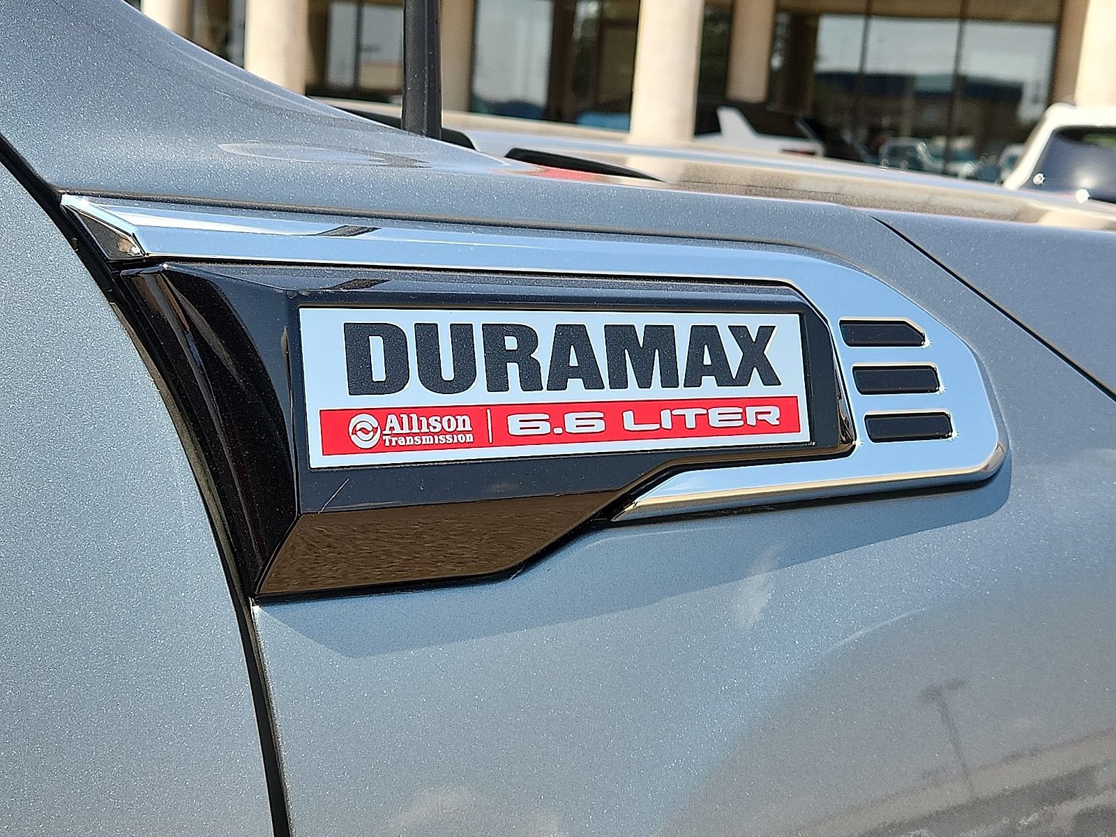 Used 2025 GMC Sierra 2500 Denali w/ Denali Reserve Package AWD/4WD image 9