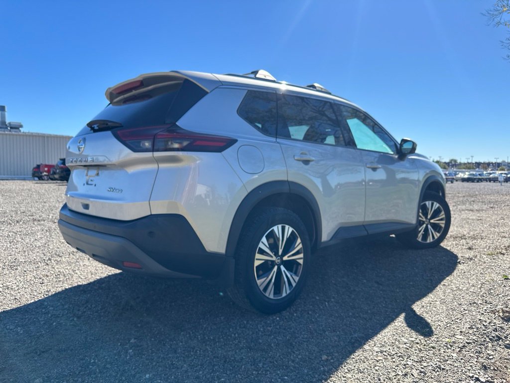 Used 2021 Nissan Rogue SV w/ Premium Package AWD/4WD image 12