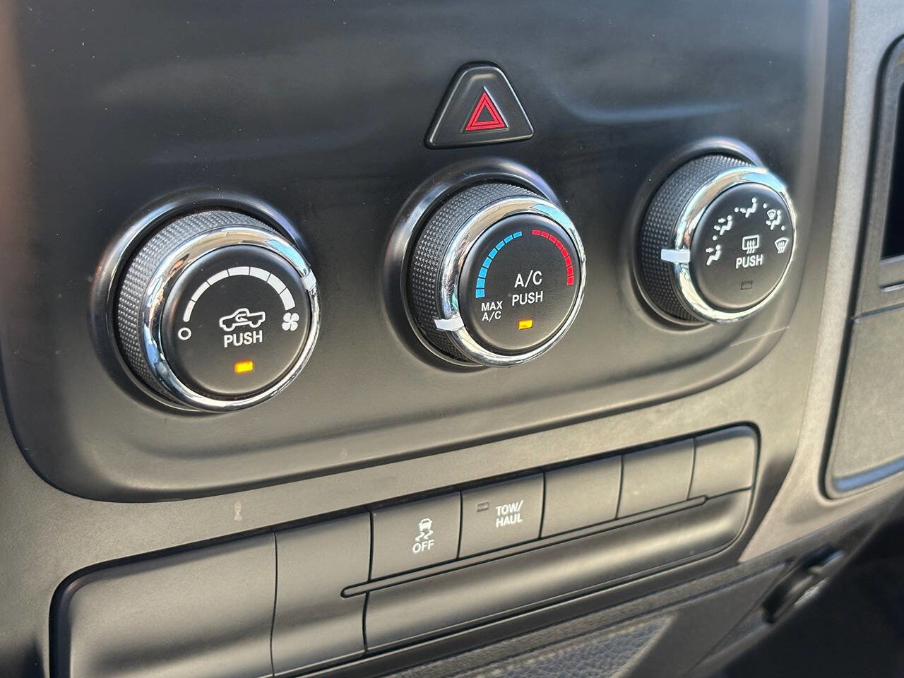 Used 2015 RAM 1500 ST w/ SXT Appearance Group image 35