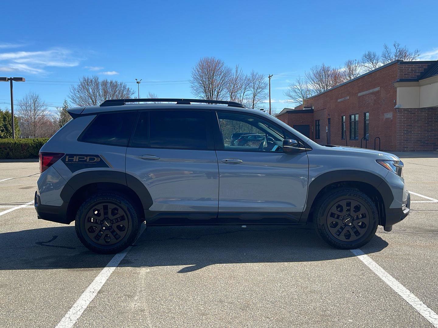 Used 2023 Honda Passport TrailSport image 4