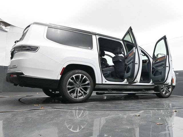 Used 2024 Jeep Grand Wagoneer L Series III image 79