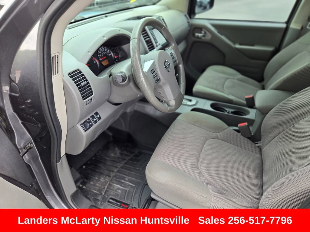 Used 2020 Nissan Frontier SV AWD/4WD image 17