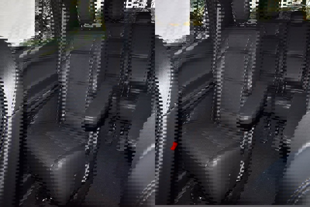 New 2025 Lincoln Navigator L Reserve w/ Jet Appearance Package image 27