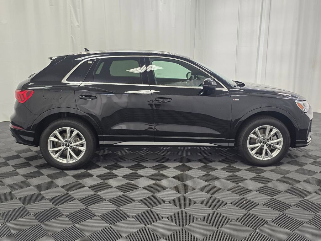 New 2025 Audi Q3 2.0T Premium Plus image 7
