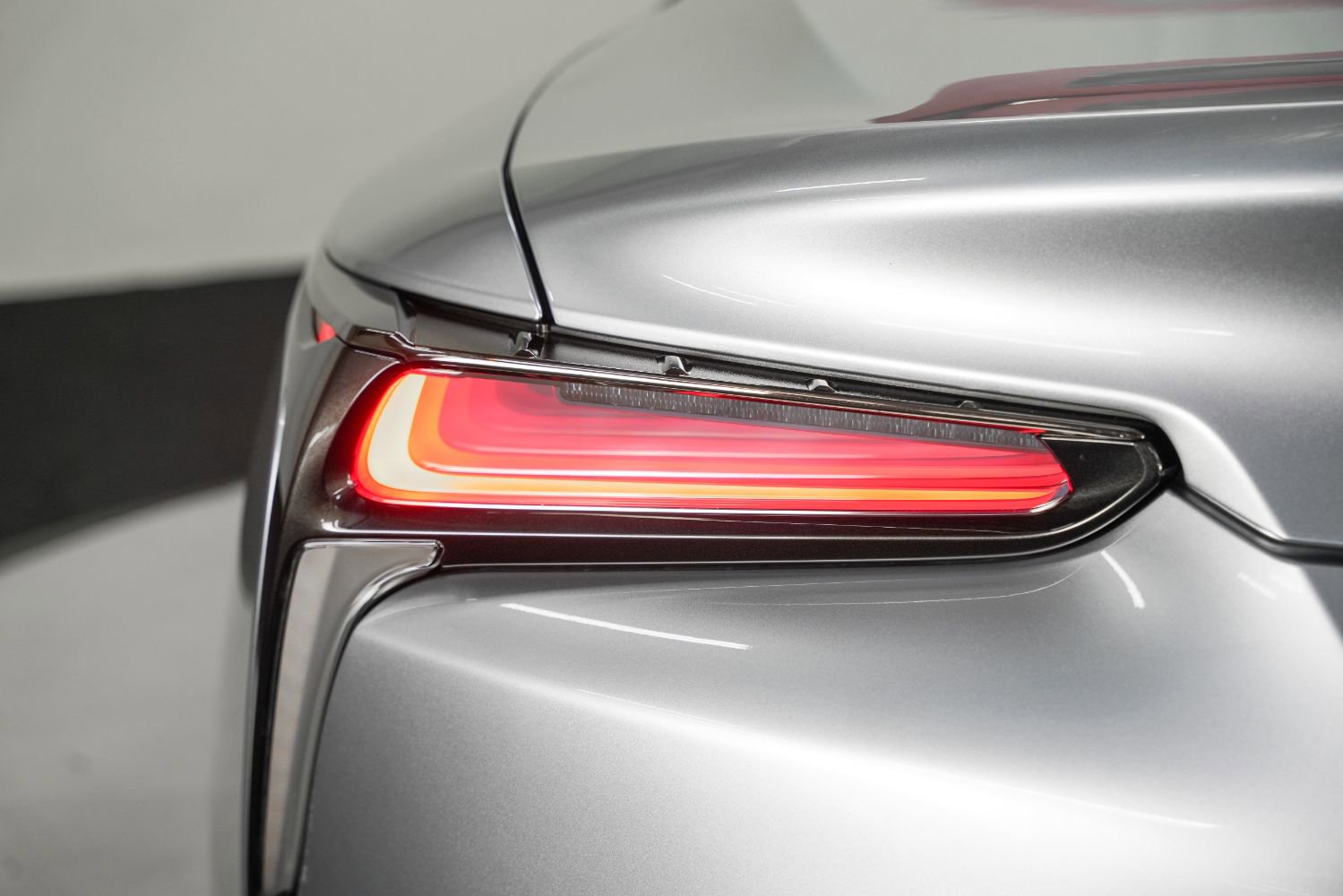 Used 2022 Lexus LC 500 Convert w/ Accessory Package RWD image 21