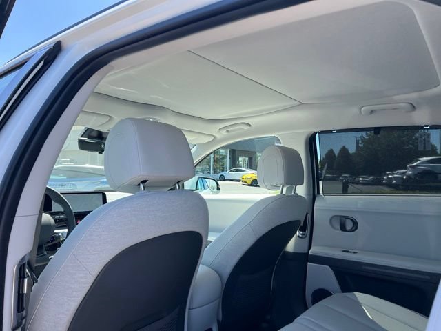 Certified 2025 Hyundai Ioniq 5 Limited AWD/4WD image 11