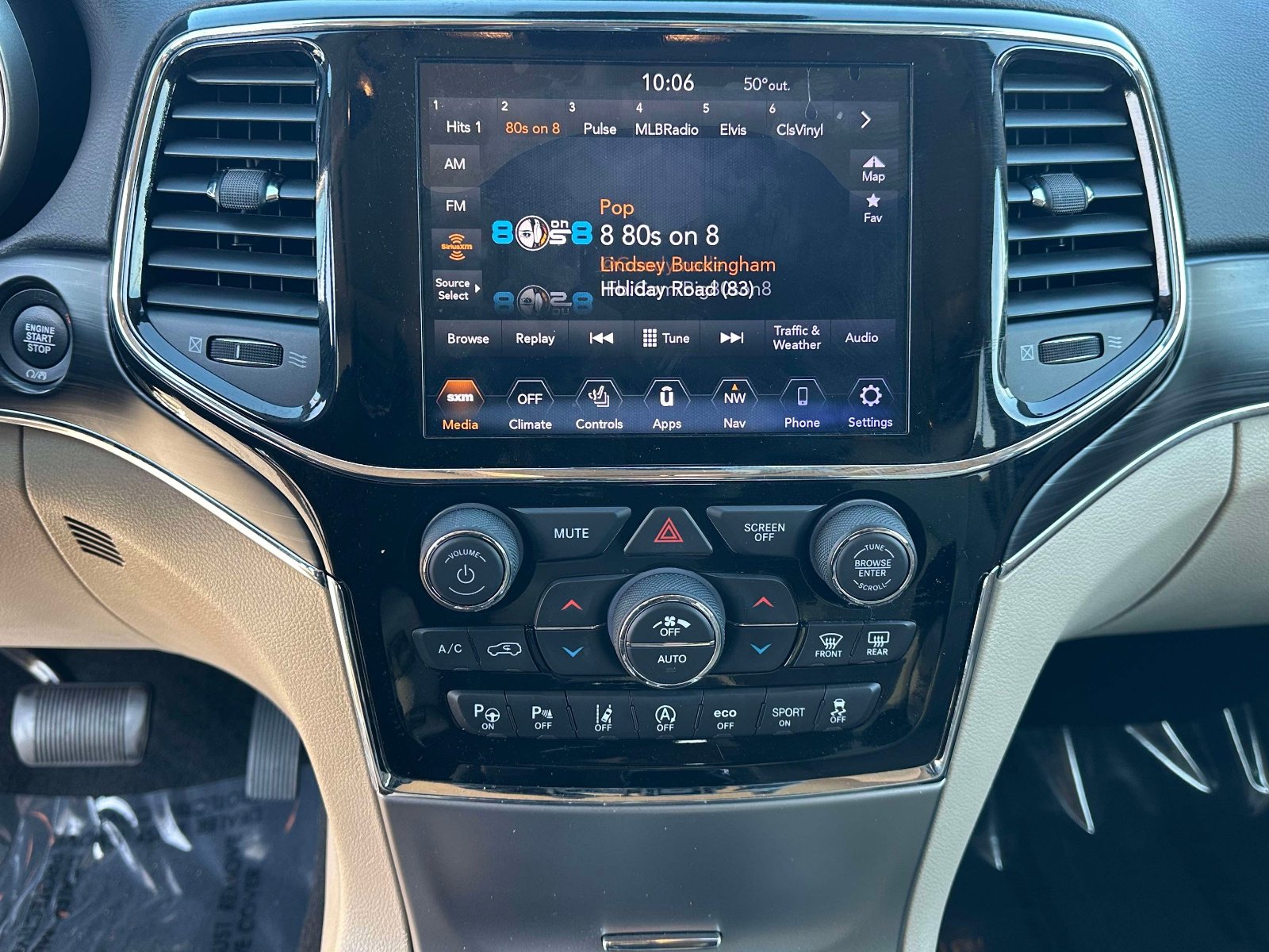 Used 2019 Jeep Grand Cherokee Limited image 9