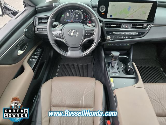 Used 2025 Lexus ES 300h Ultra Luxury FWD image 8