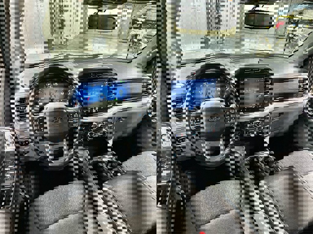 Used 2024 Ford F150 XLT w/ Mobile Office Package image 18