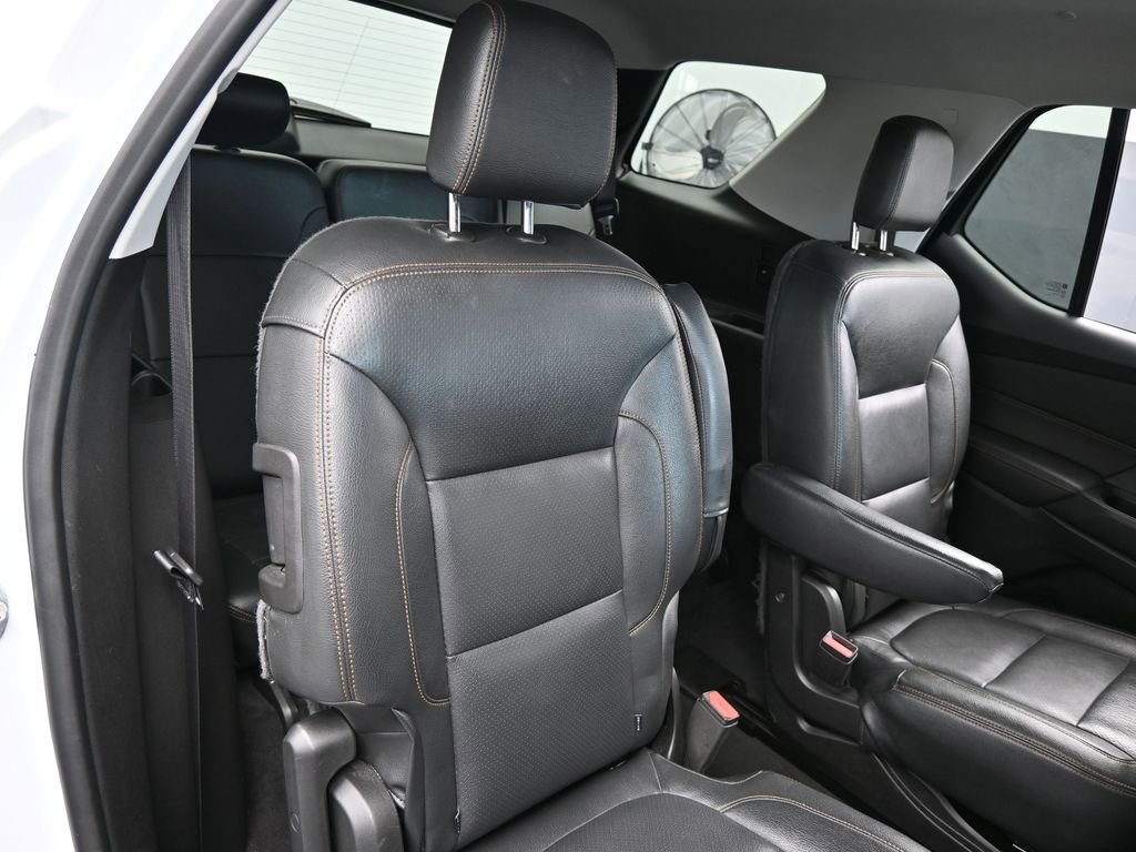 Used 2018 Chevrolet Traverse LT image 41