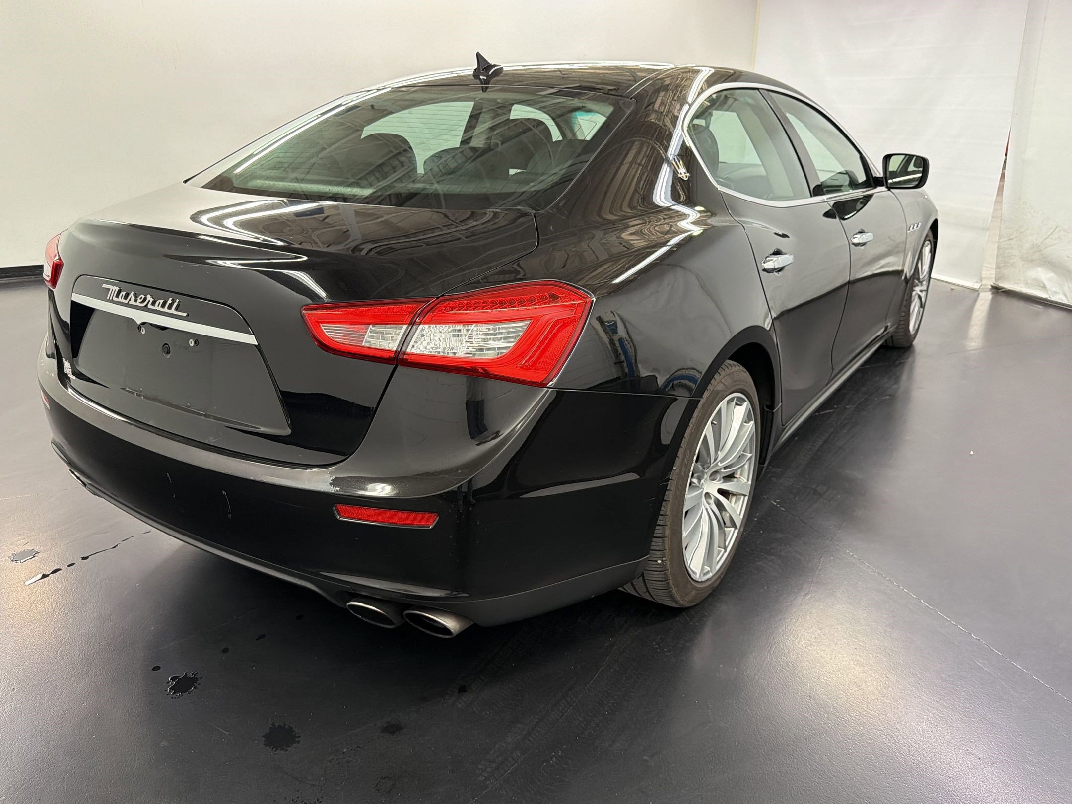 Used 2015 Maserati Ghibli image 9