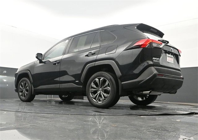 Used 2025 Toyota RAV4 XLE Premium image 25