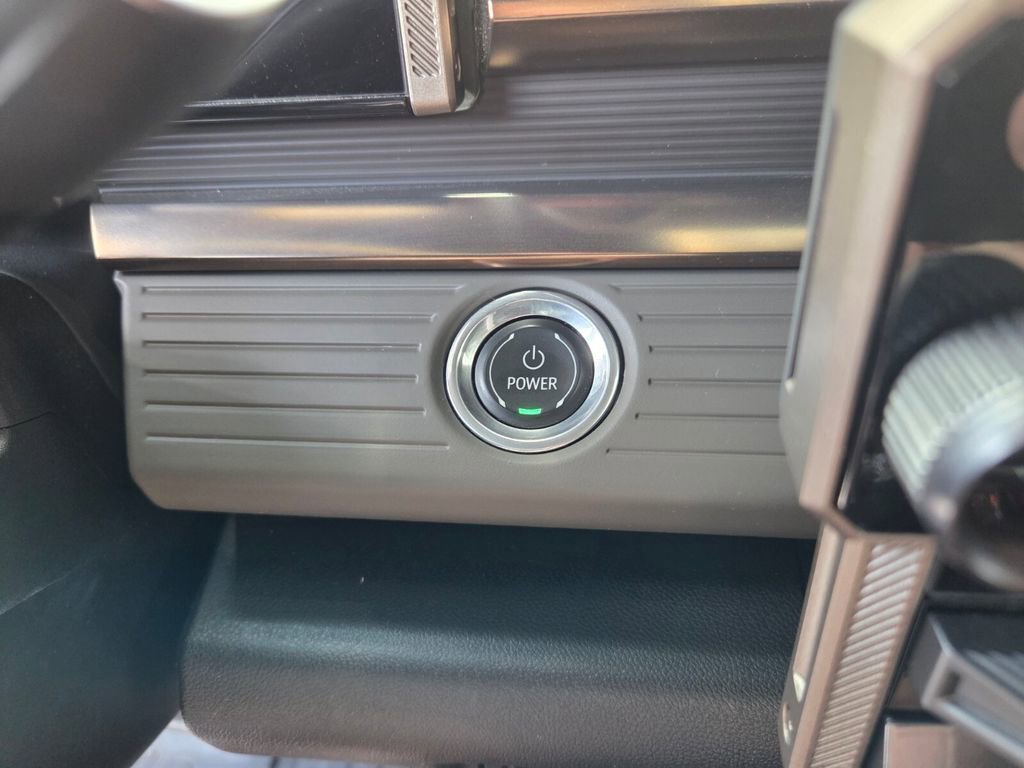 Certified 2024 GMC Hummer EV 2X w/ Extreme Off-Road Package AWD/4WD image 28