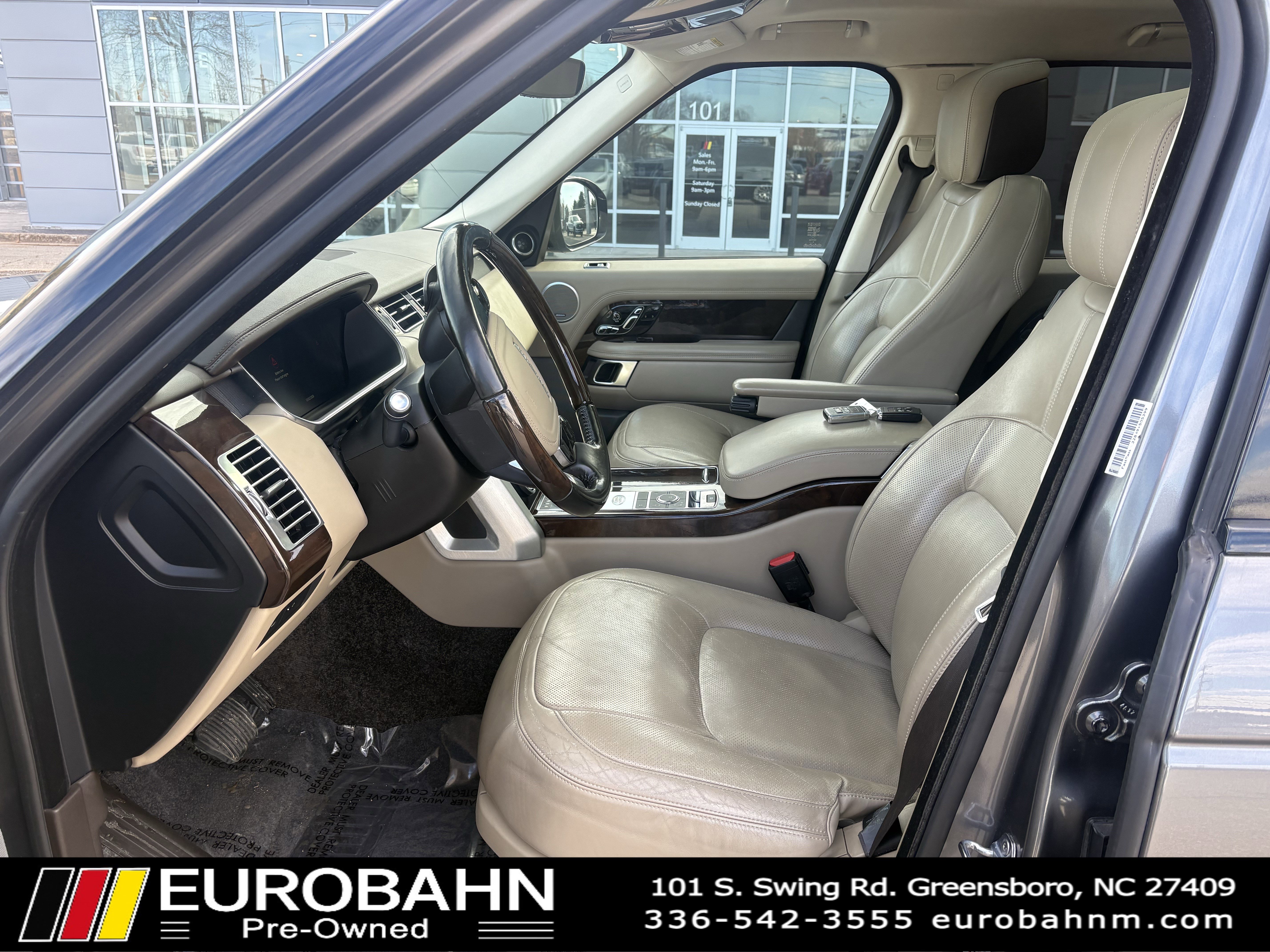 Used 2018 Land Rover Range Rover HSE image 7