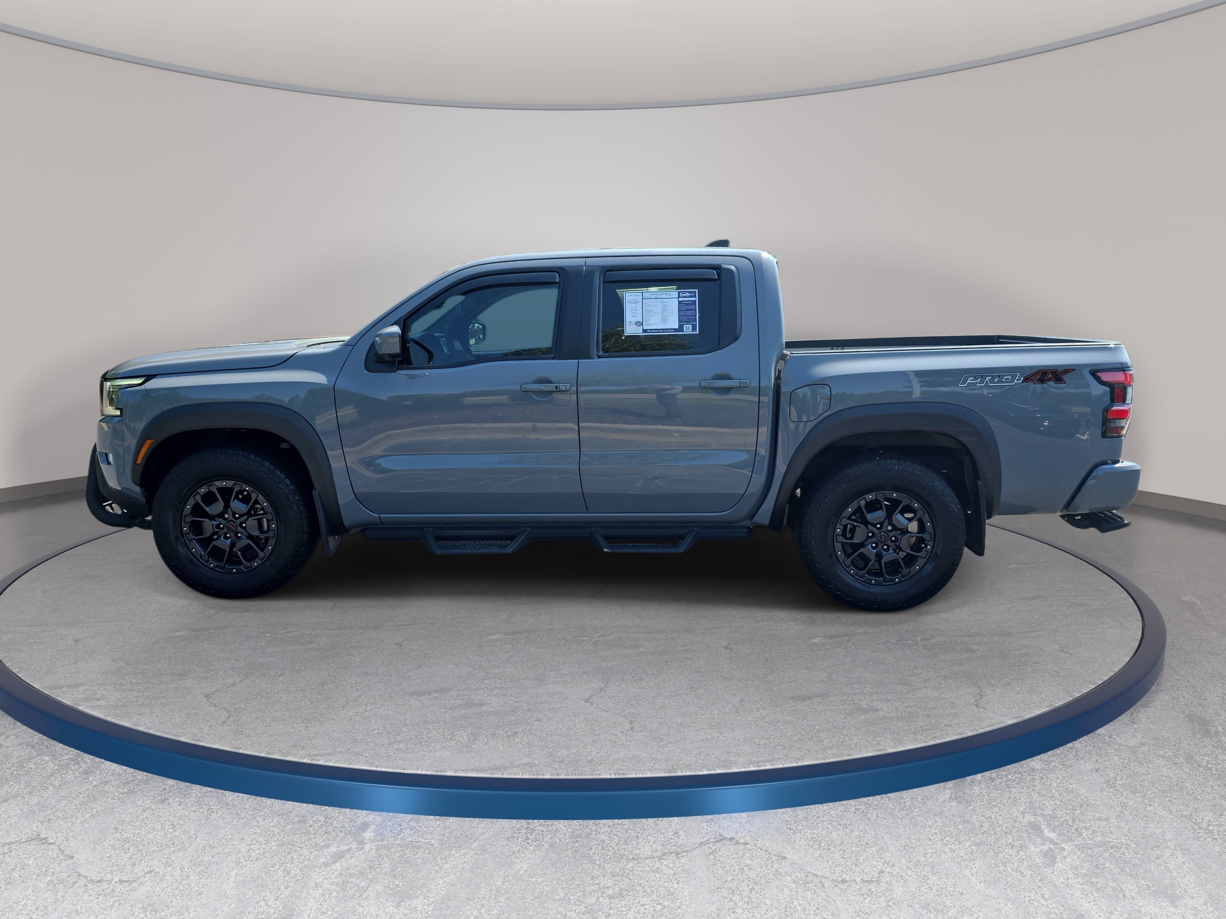 Used 2023 Nissan Frontier PRO-4X w/ Pro-4X Premium Package AWD/4WD image 8