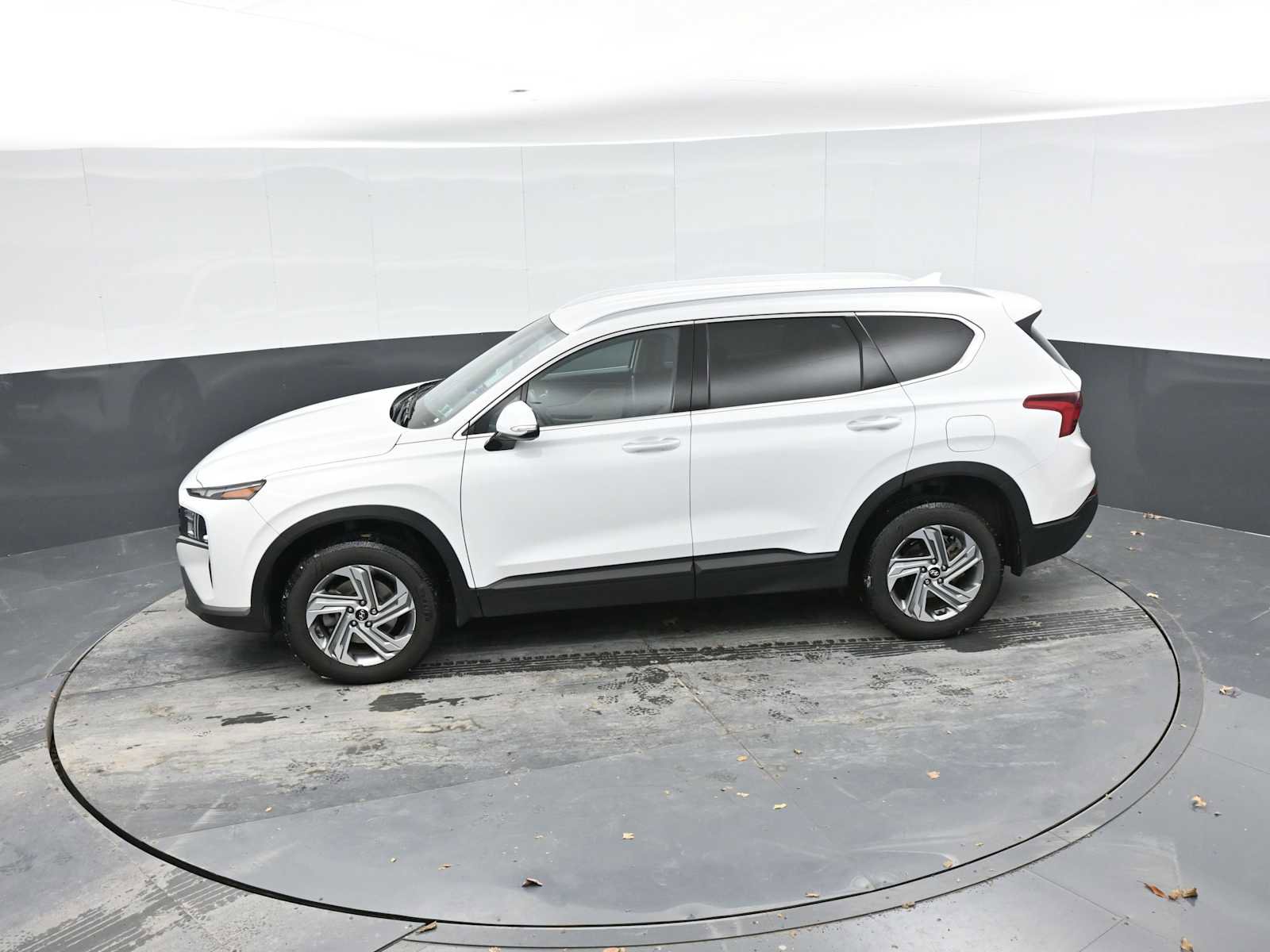 Used 2023 Hyundai Santa Fe SEL image 29