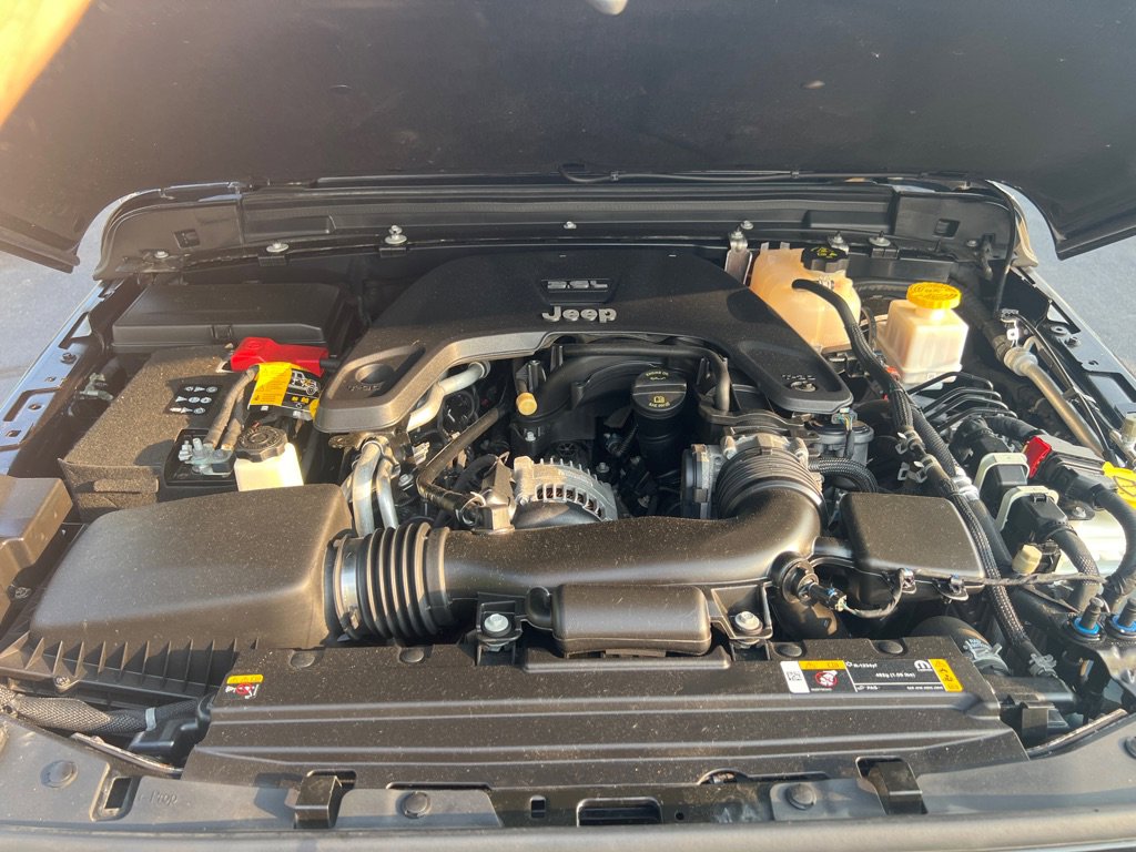 Used 2021 Jeep Gladiator Overland image 37