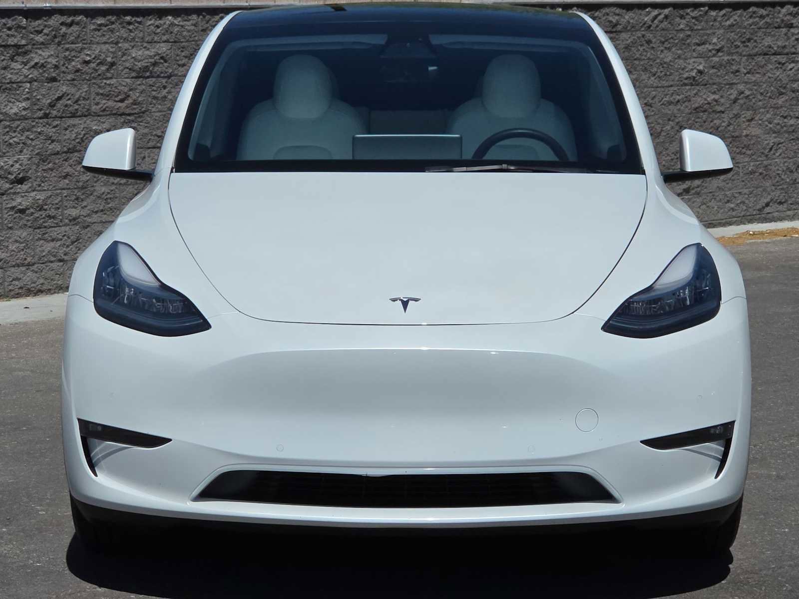 Used 2021 Tesla Model Y Long Range AWD/4WD image 4