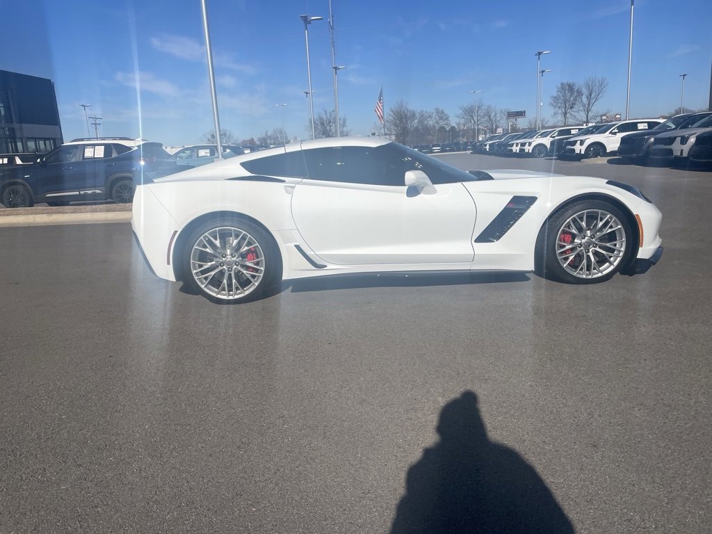 Used 2018 Chevrolet Corvette Z06 image 8