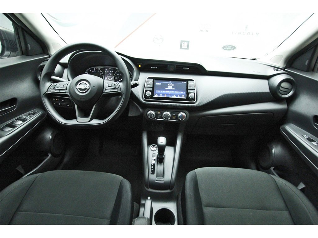 Used 2025 Nissan Kicks Play S image 13