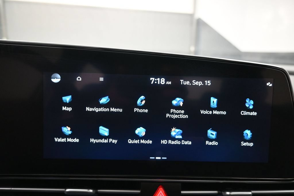 Used 2025 Hyundai Elantra SEL FWD image 10