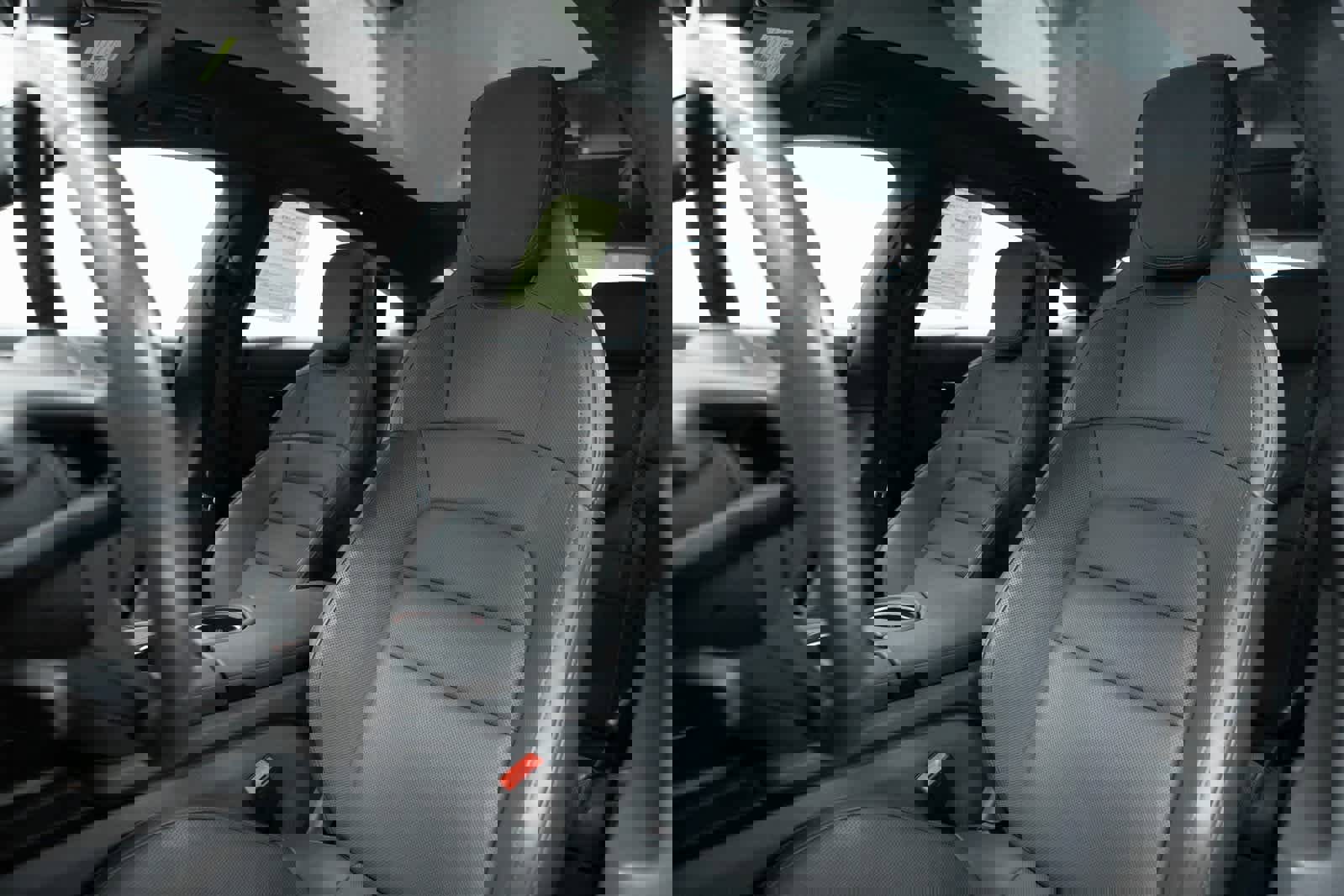 Certified 2022 Porsche Taycan 4S image 5