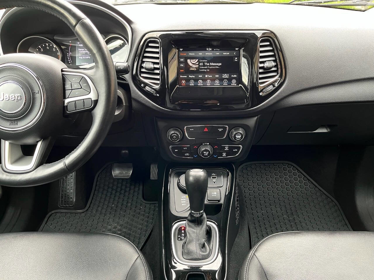 Used 2019 Jeep Compass Latitude image 20