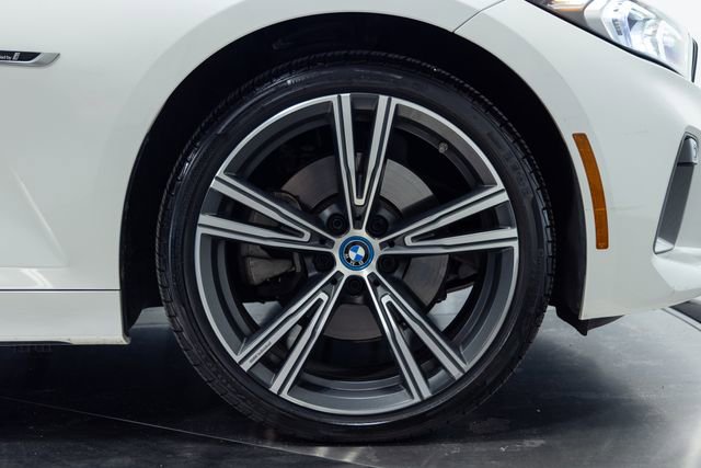 Used 2023 BMW 330e xDrive w/ Premium Package AWD/4WD image 27