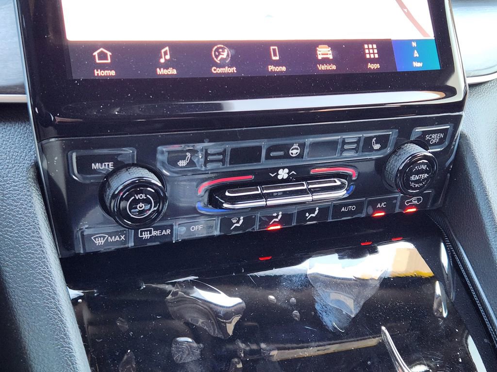 New 2025 Jeep Grand Cherokee L Limited image 14