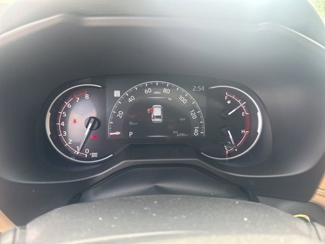 Used 2025 Toyota RAV4 XLE Premium image 12