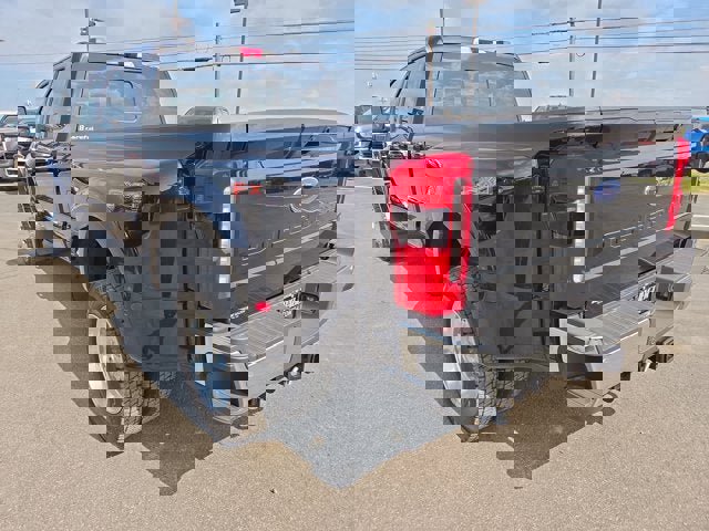 Used 2025 Ford F450 Lariat w/ Lariat Ultimate Package image 4