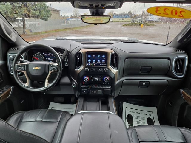 Used 2023 Chevrolet Silverado 3500 High Country w/ Z71 Off-Road Package AWD/4WD image 3