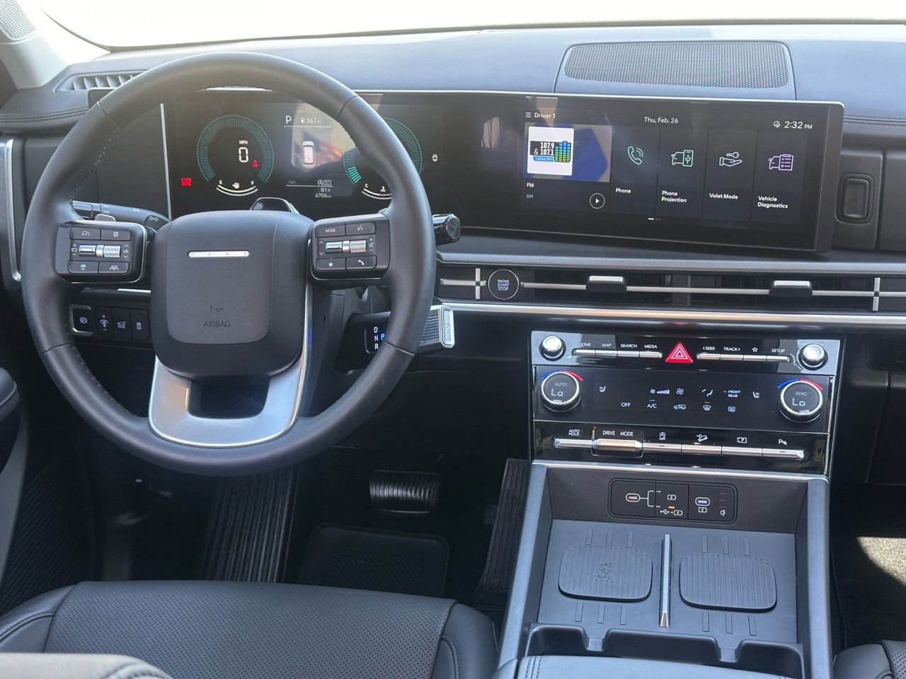 Certified 2025 Hyundai Santa Fe SEL image 21