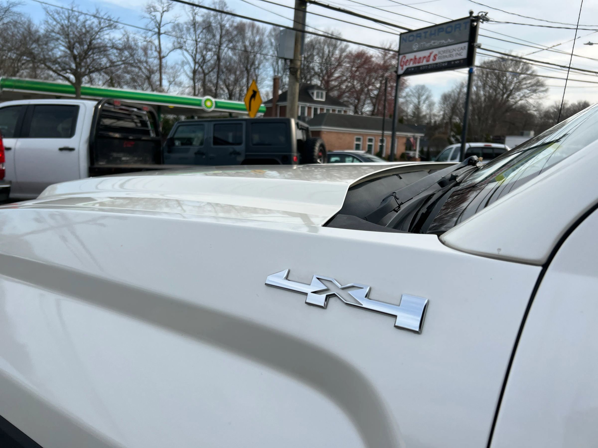 Used 2015 GMC Sierra 1500 SLT w/ SLT Crew Cab Value Package image 23